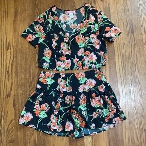 BAND OF GYPSIES Maui Crop Top and Skort Set
